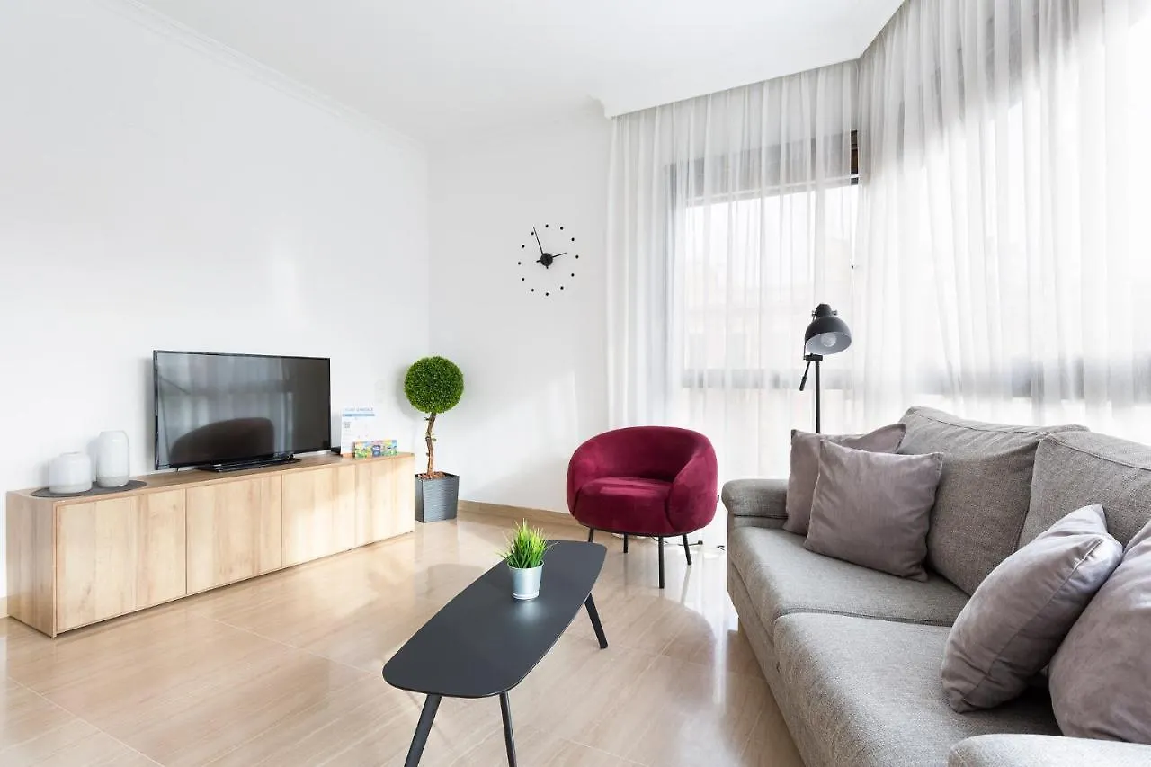 Stay U-Nique Apartments Sant Antoni II Barcelona 0*,